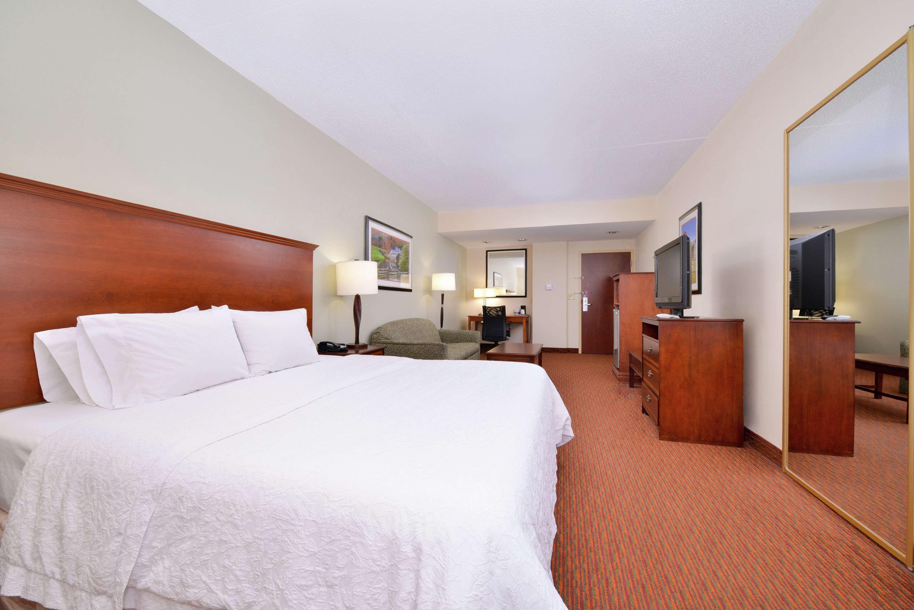 Hampton Inn Waynesboro/Stuarts Draft Fishersville Eksteriør billede