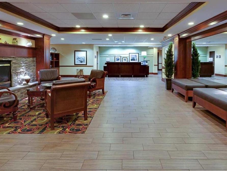 Hampton Inn Waynesboro/Stuarts Draft Fishersville Eksteriør billede