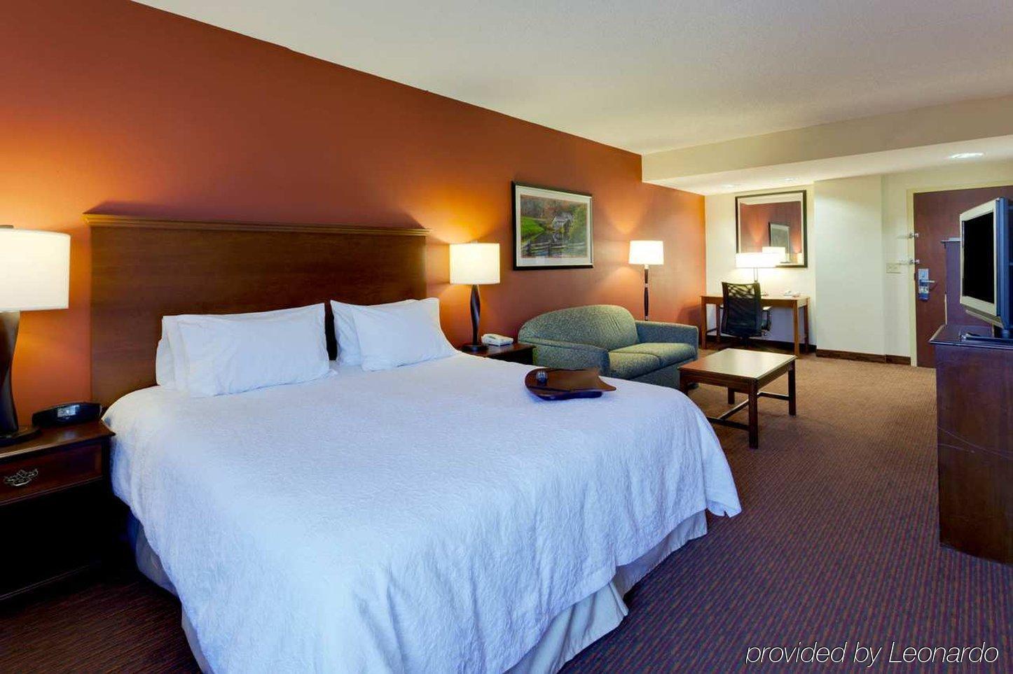 Hampton Inn Waynesboro/Stuarts Draft Fishersville Eksteriør billede