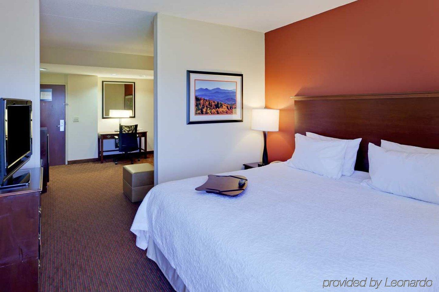 Hampton Inn Waynesboro/Stuarts Draft Fishersville Eksteriør billede