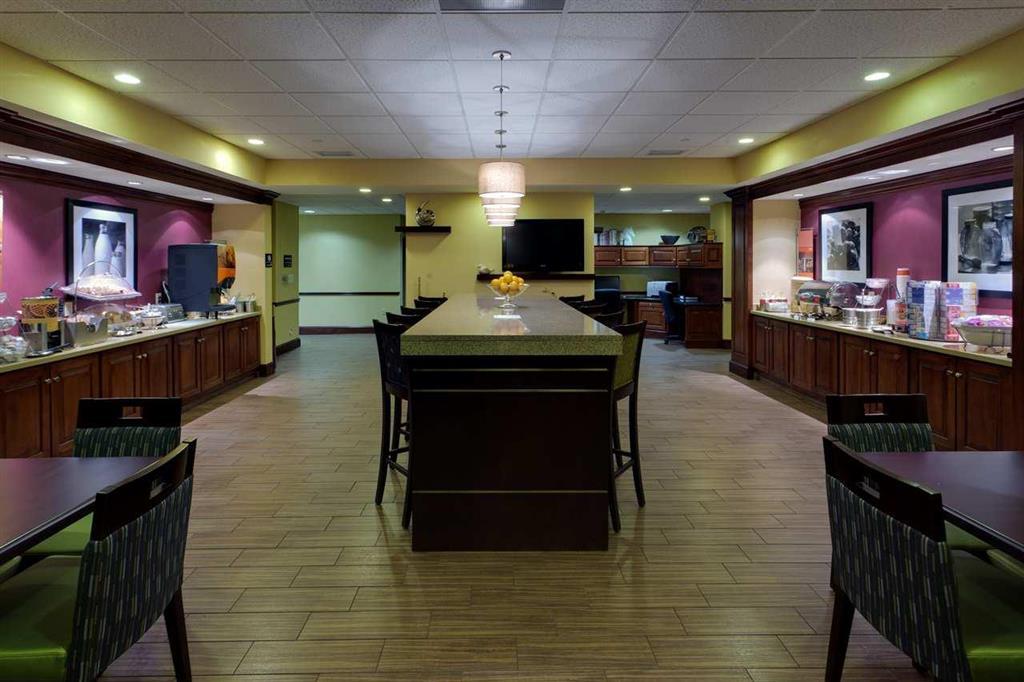 Hampton Inn Waynesboro/Stuarts Draft Fishersville Restaurant billede
